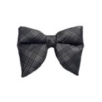 Classic Grey Plaid Bow Tie for Men - Stylish & Versatile